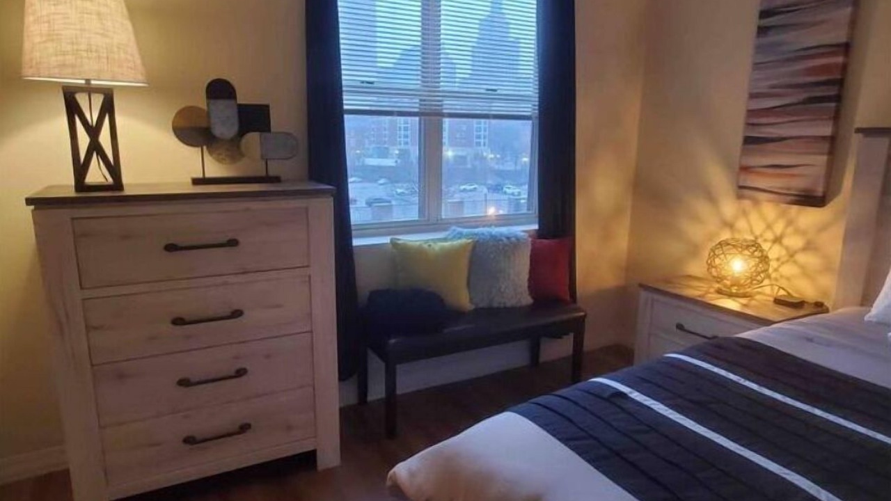 Photo of Bedroom in Downtown