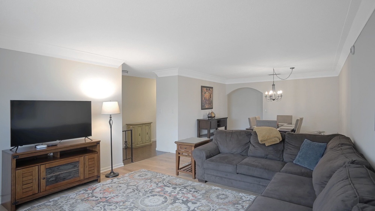 Photo of Livingroom in Carlton Groves