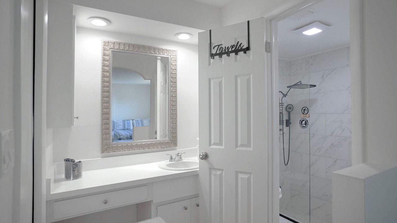 Photo of Bathroom in Carlton Groves