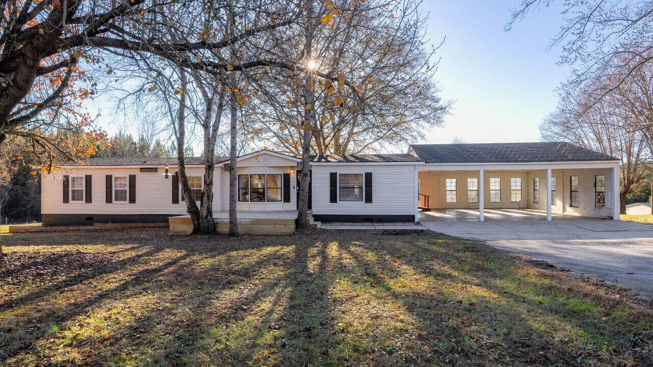 Photo of Outdoor in Travelers Rest
