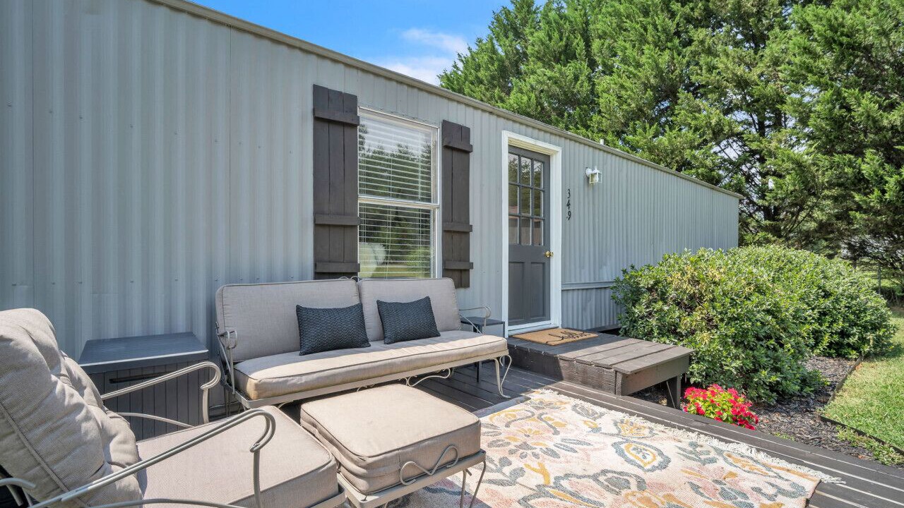 Photo of Patio Balcony in Travelers Rest