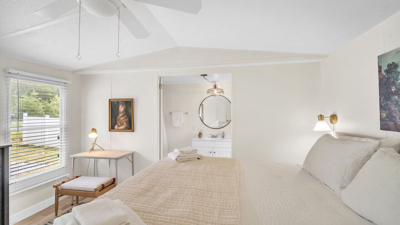 Photo of Bedroom in Travelers Rest