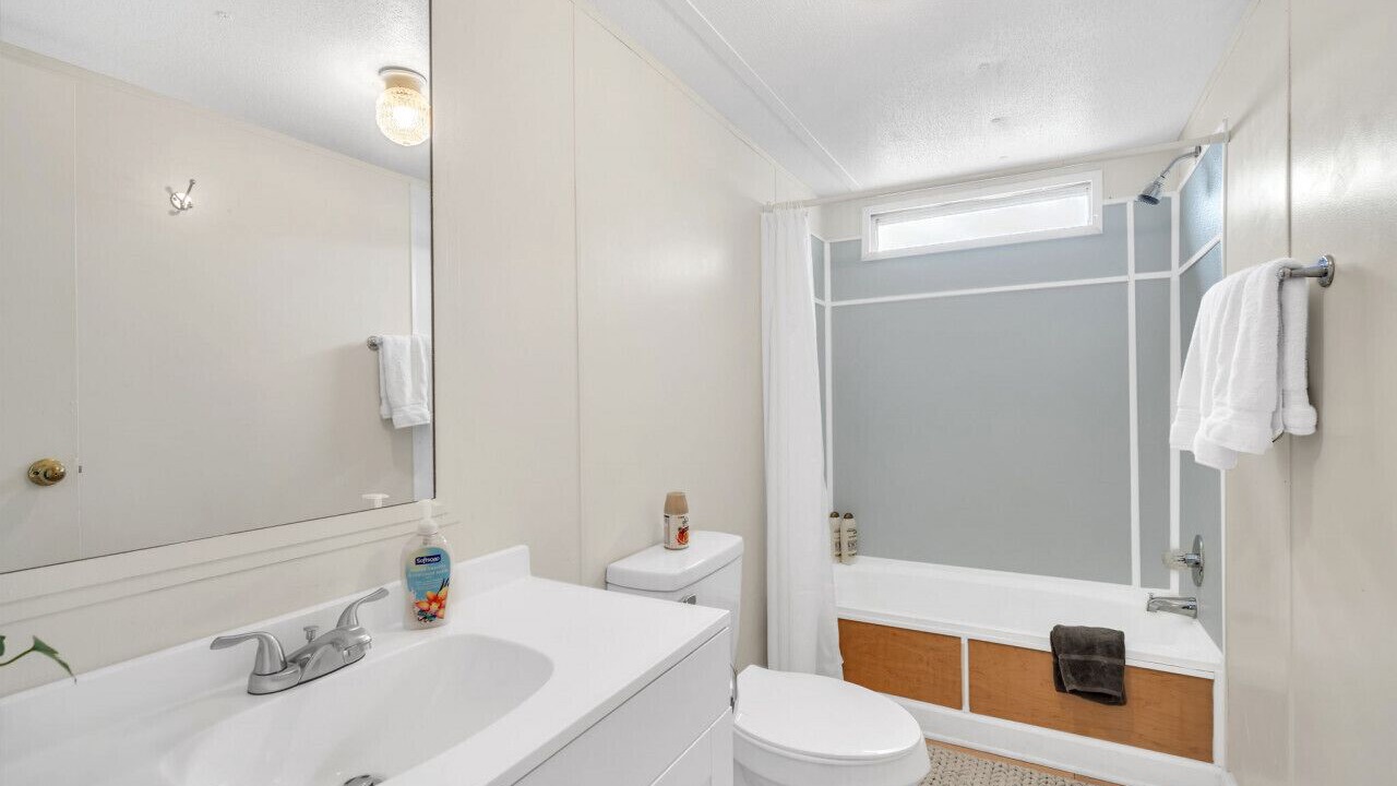 Photo of Bathroom in Travelers Rest