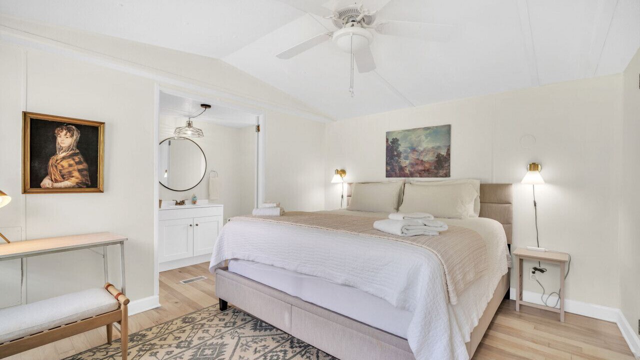 Photo of Bedroom in Travelers Rest