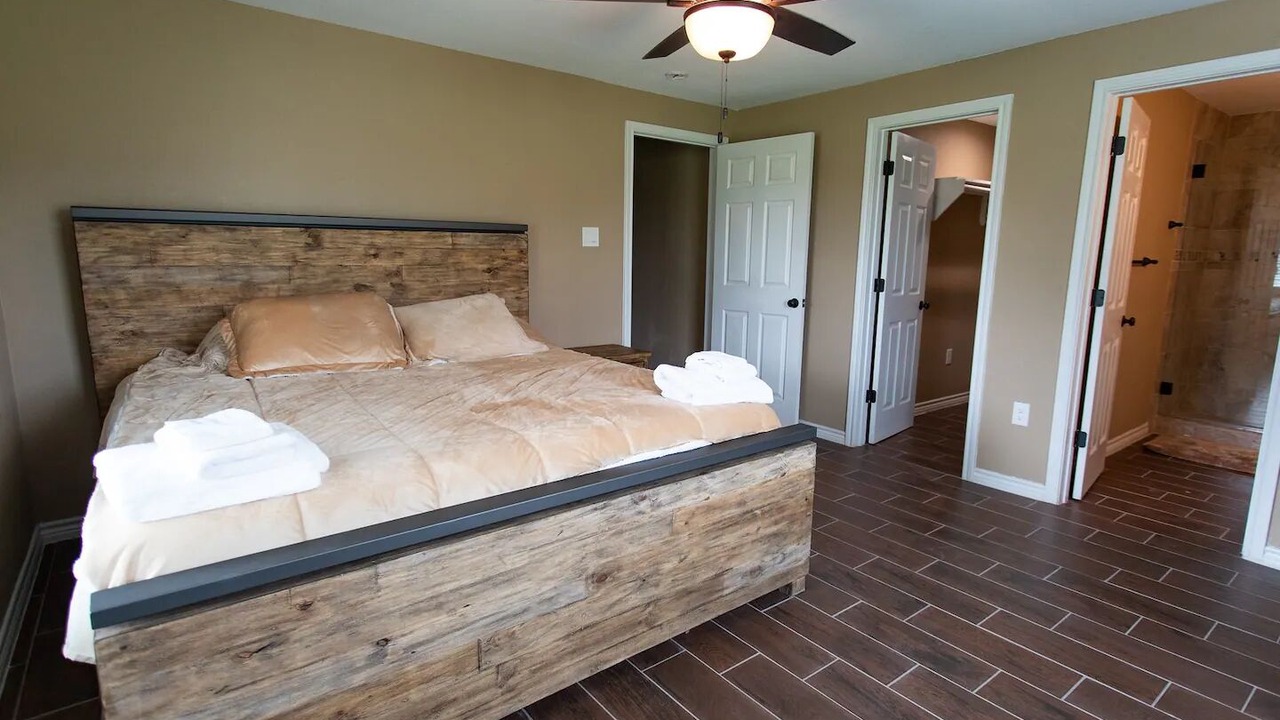 Photo of Bedroom in Conroe