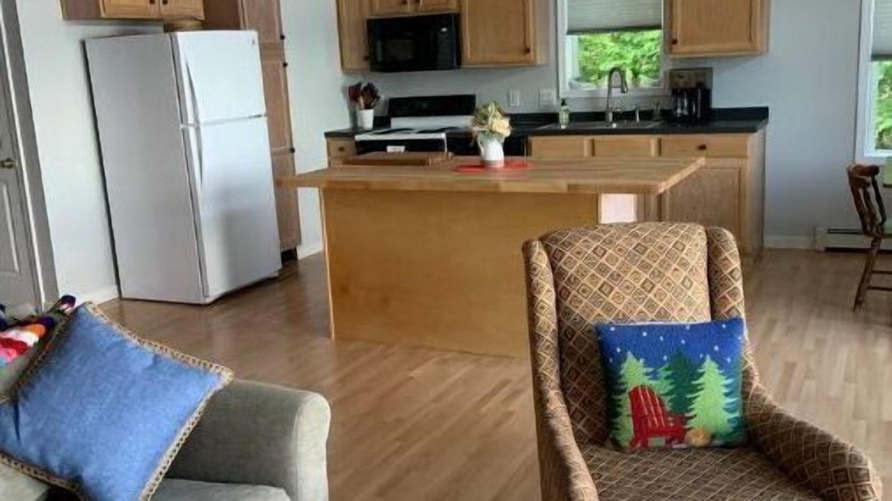 Photo of Livingroom in Dryden