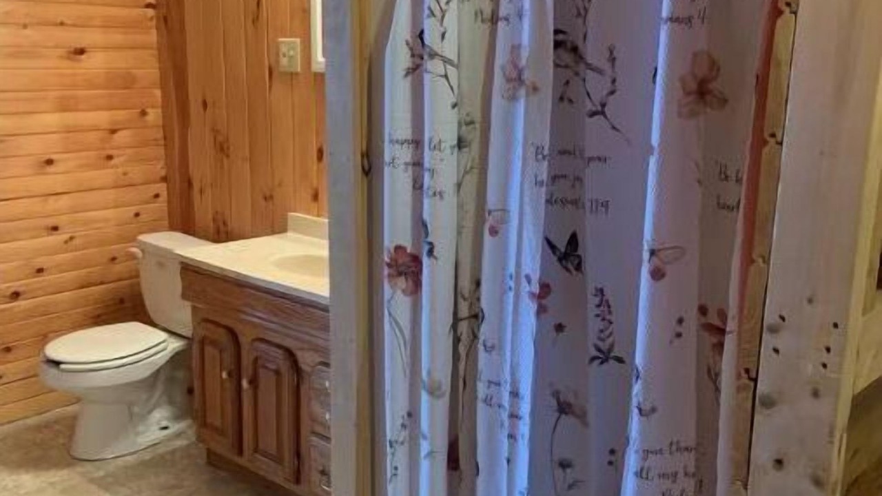 Photo of Bathroom in Dryden