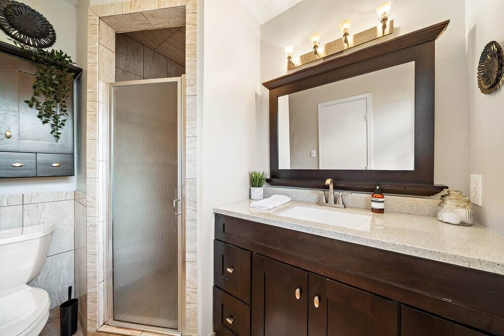 Photo of Bathroom in Southbelt/Ellington