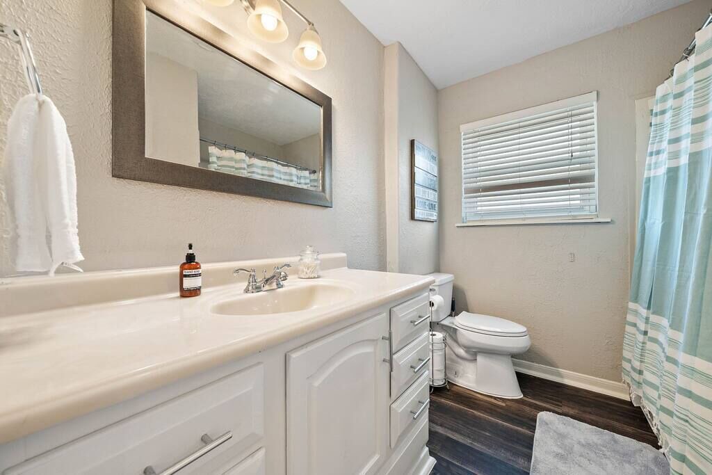 Photo of Bathroom in Southbelt/Ellington