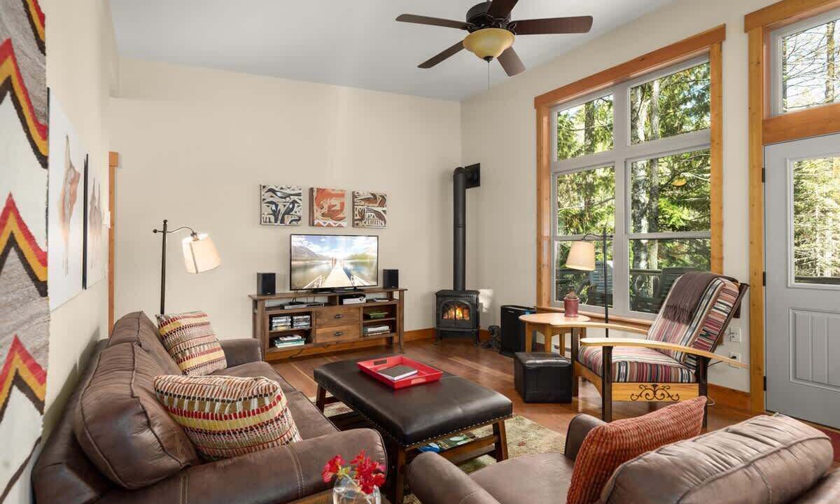 Photo of Bedroom in Columbia Falls