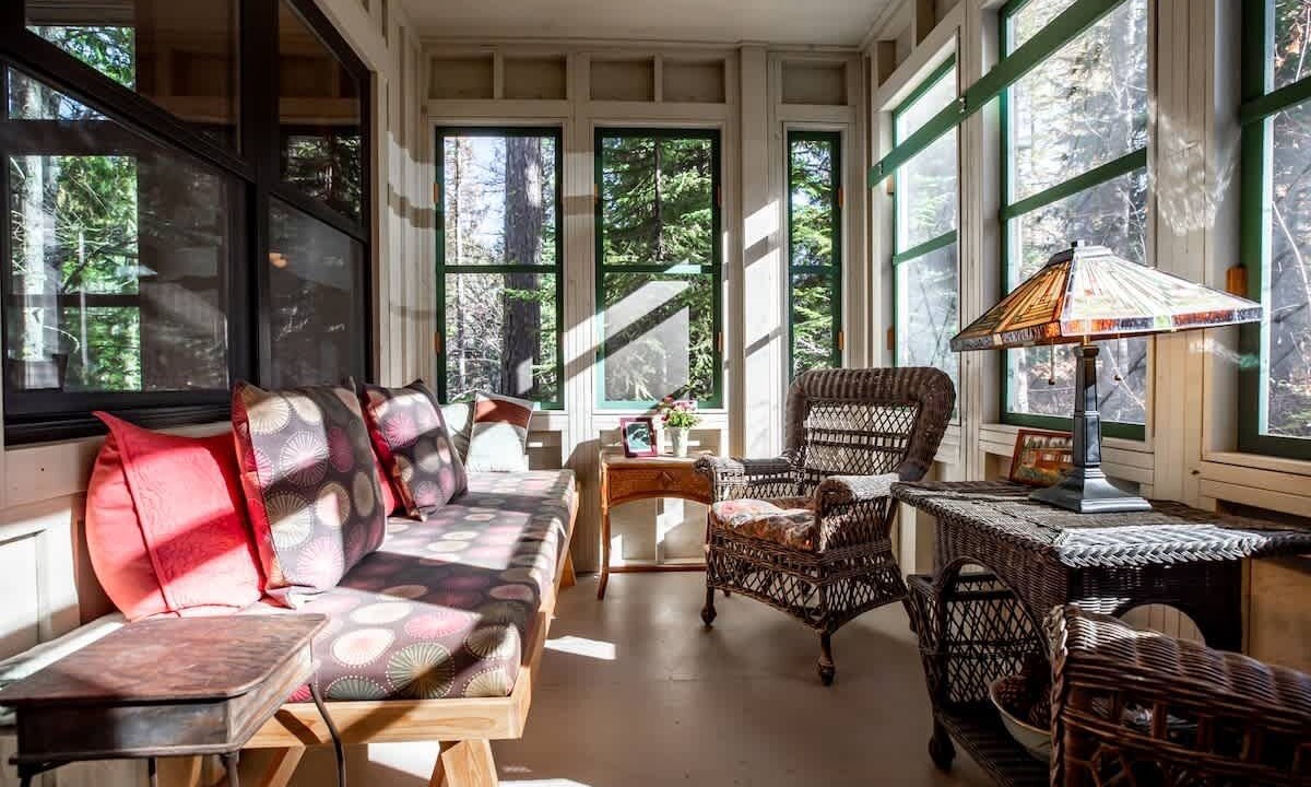 Photo of Livingroom in Columbia Falls