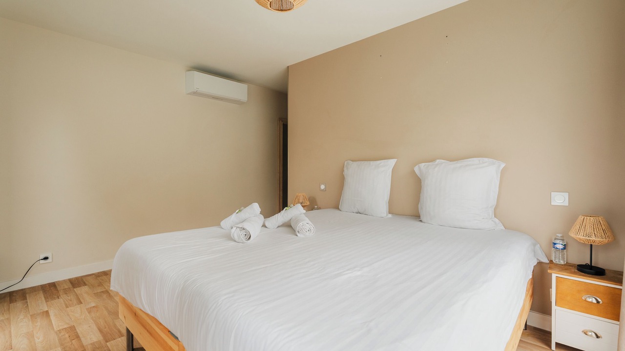 Photo of Bedroom in Bruz