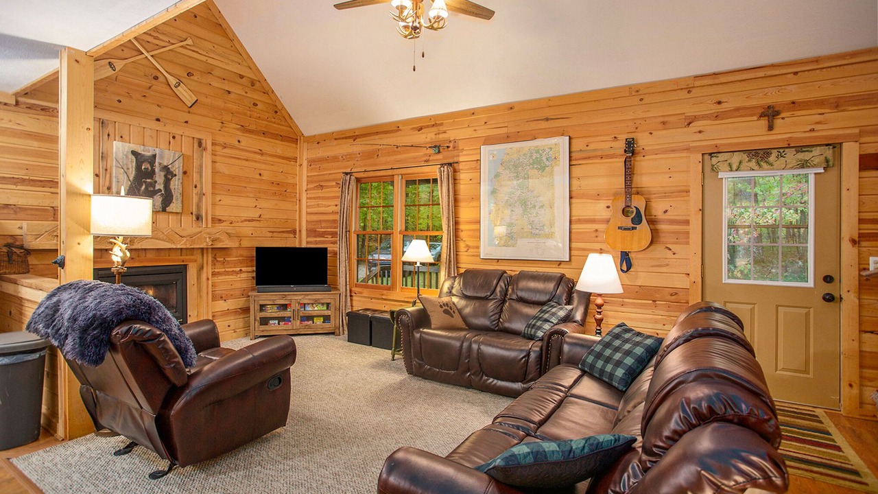 Photo of Livingroom in Irons