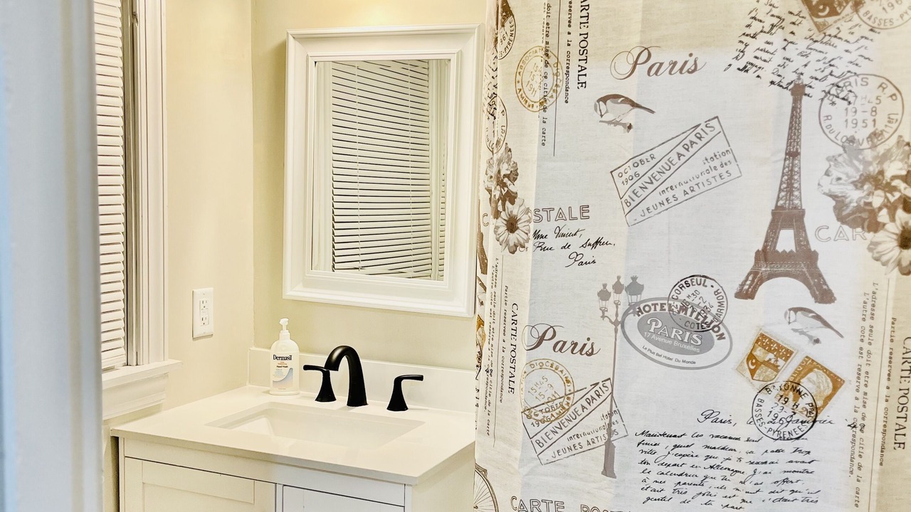 Photo of Bathroom in Wilson