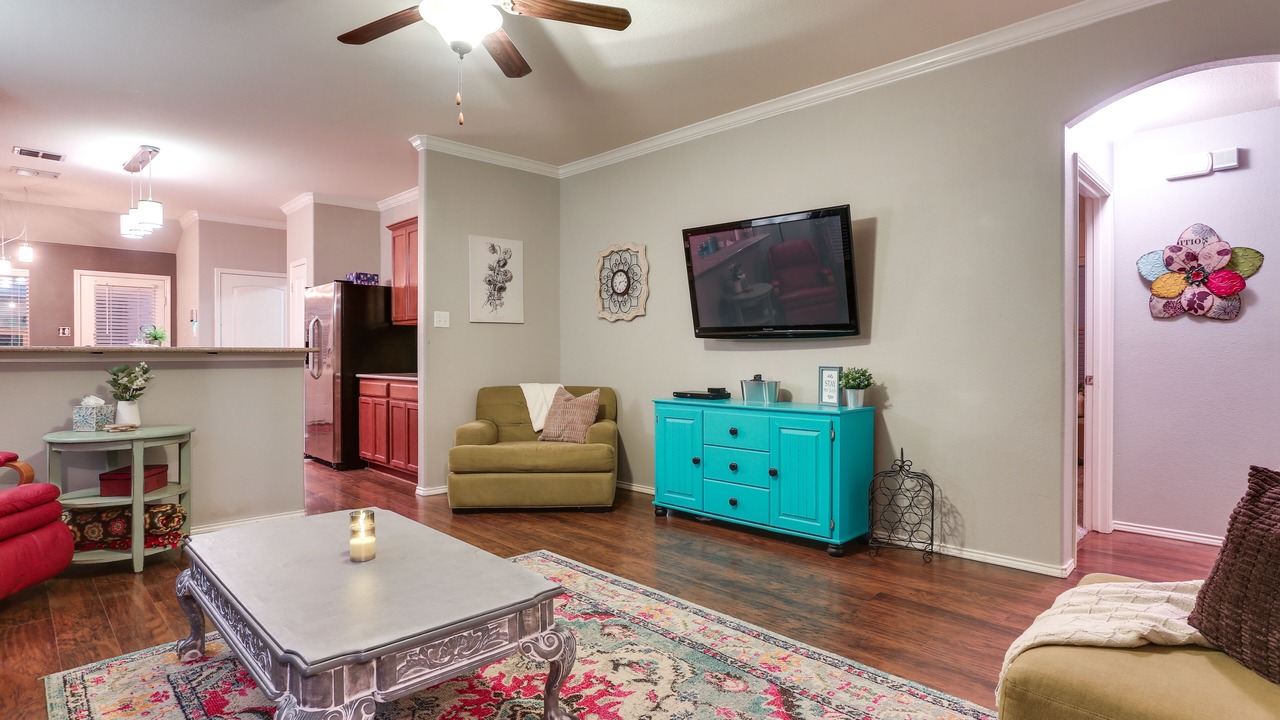 Photo of Livingroom in Denton County
