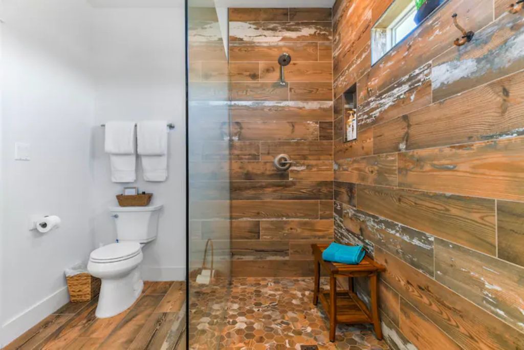 Photo of Bathroom in Indian Beach