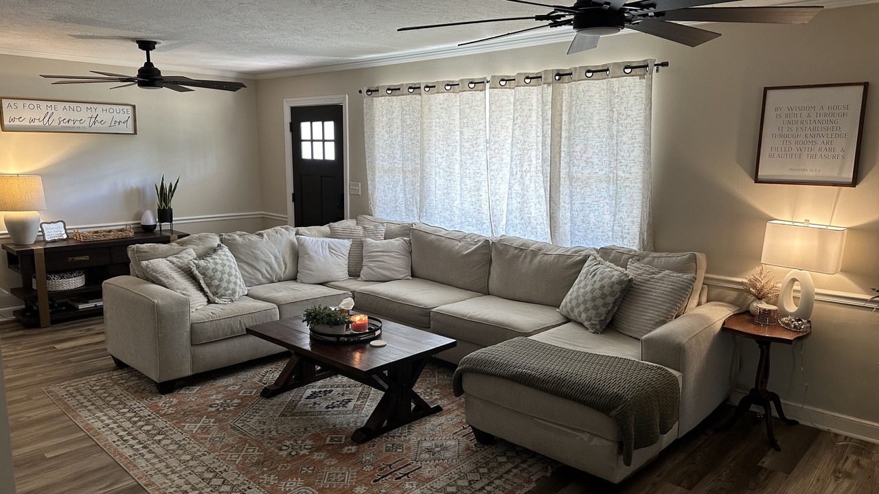 Photo of Bedroom in Summerville