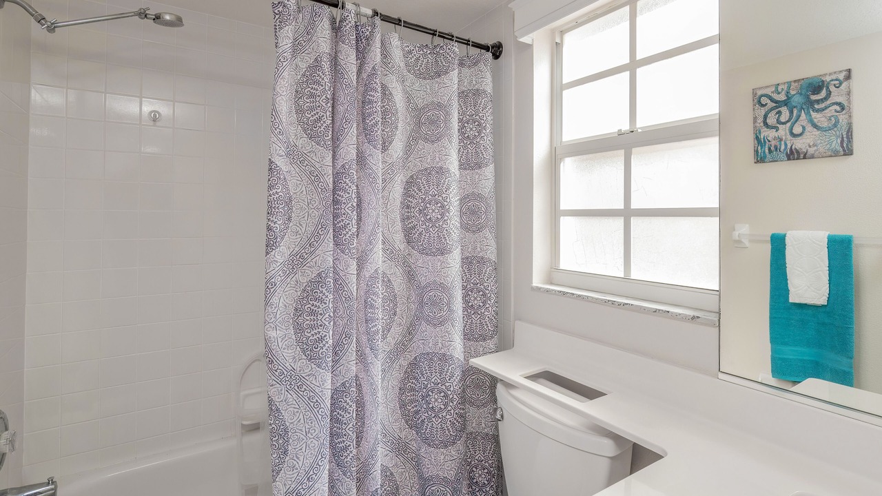Photo of Bathroom in Plantation