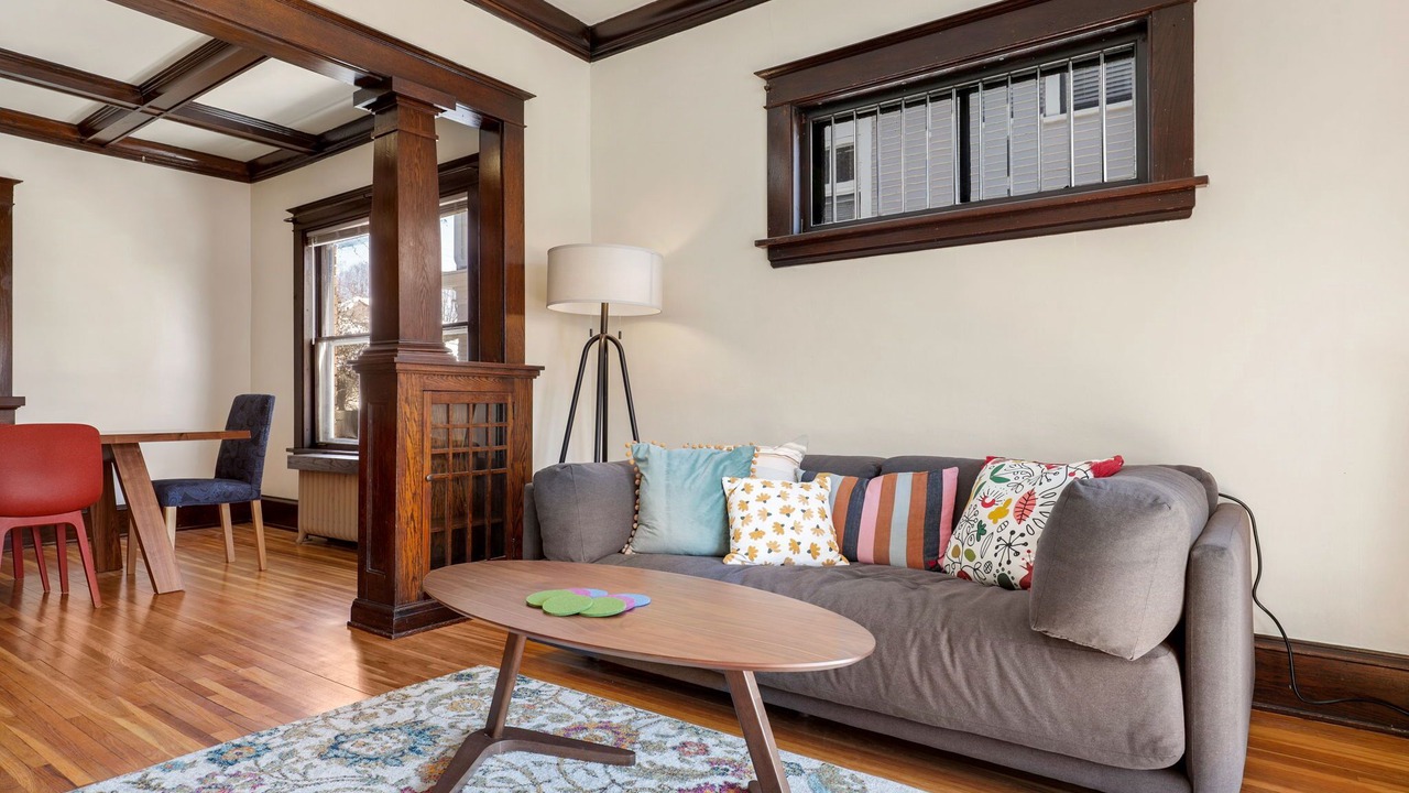 Photo of Livingroom in Summit Hill