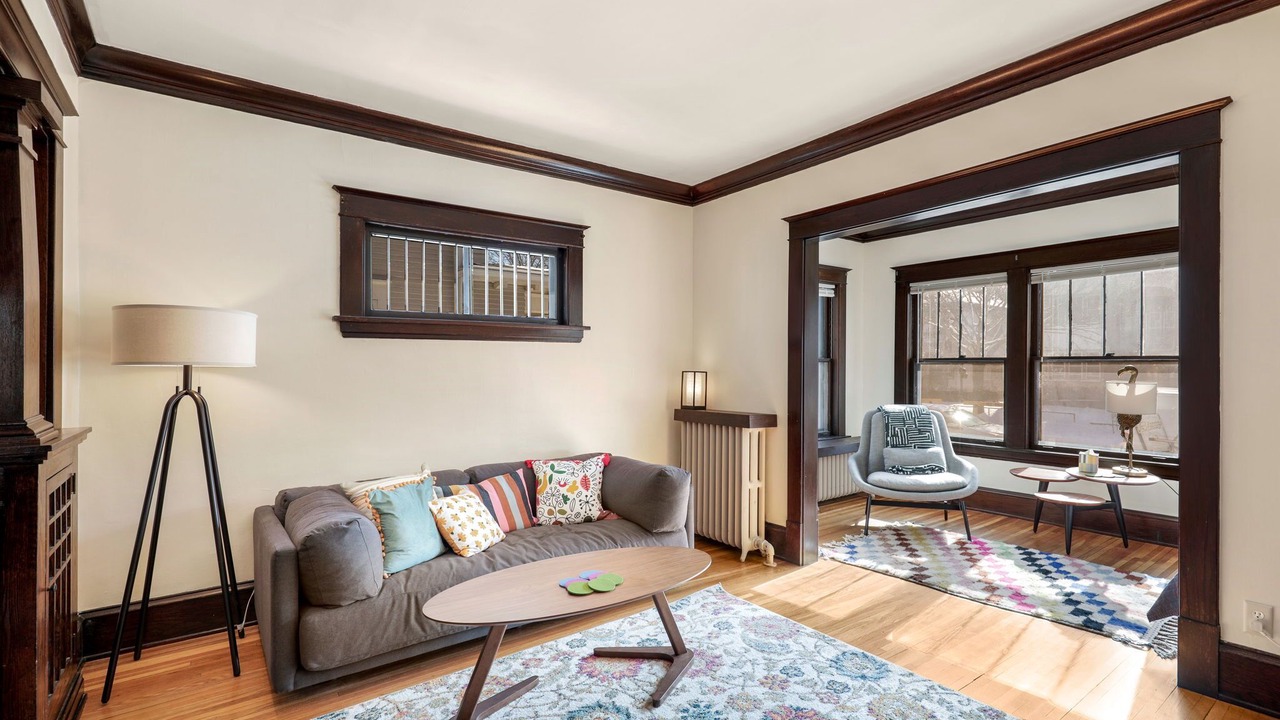 Photo of Livingroom in Summit Hill
