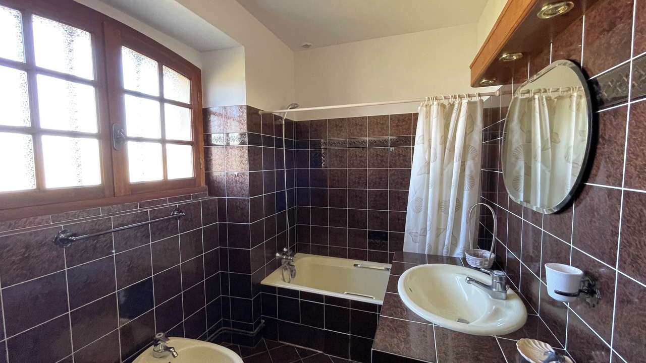 Photo of Bathroom in Vic-en-Bigorre