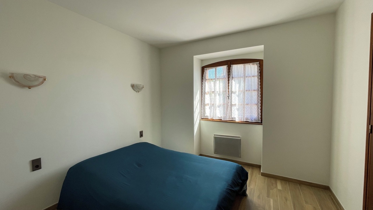 Photo of Bedroom in Vic-en-Bigorre