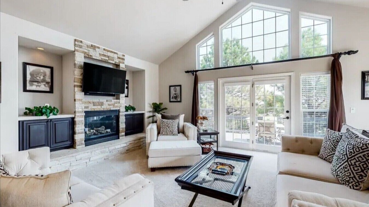 Photo of Livingroom in Monument