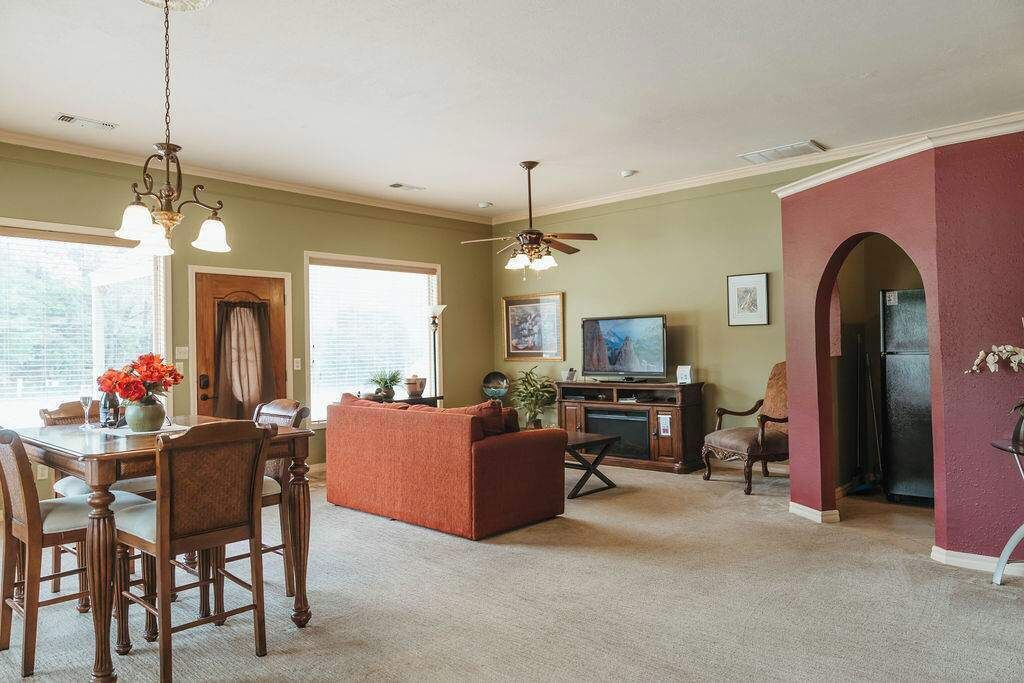Photo of Livingroom in Holiday Island