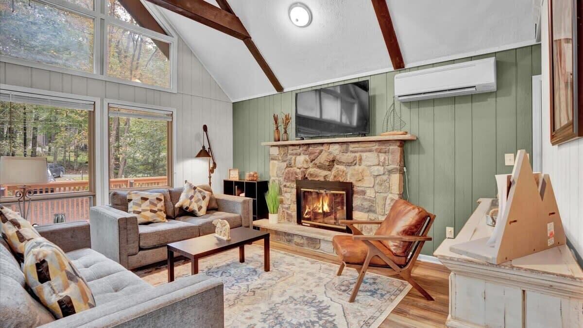 Photo of Livingroom in Gouldsboro