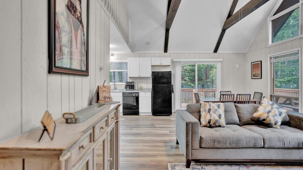 Photo of Bedroom in Gouldsboro