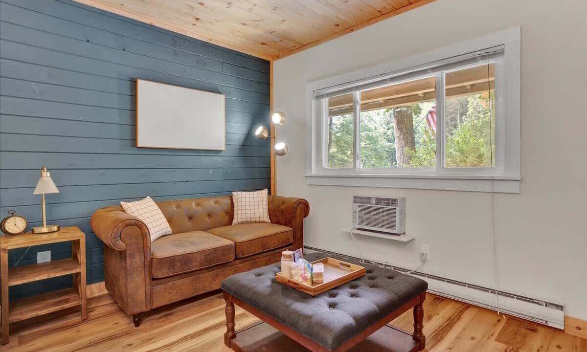 Photo of Livingroom in Canadensis