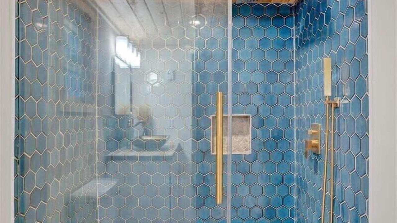 Photo of Bathroom in Canadensis