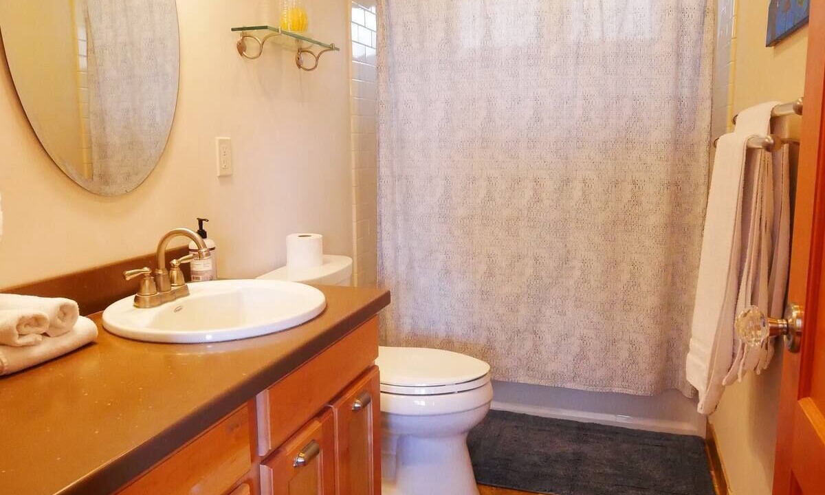 Photo of Bathroom in White Salmon