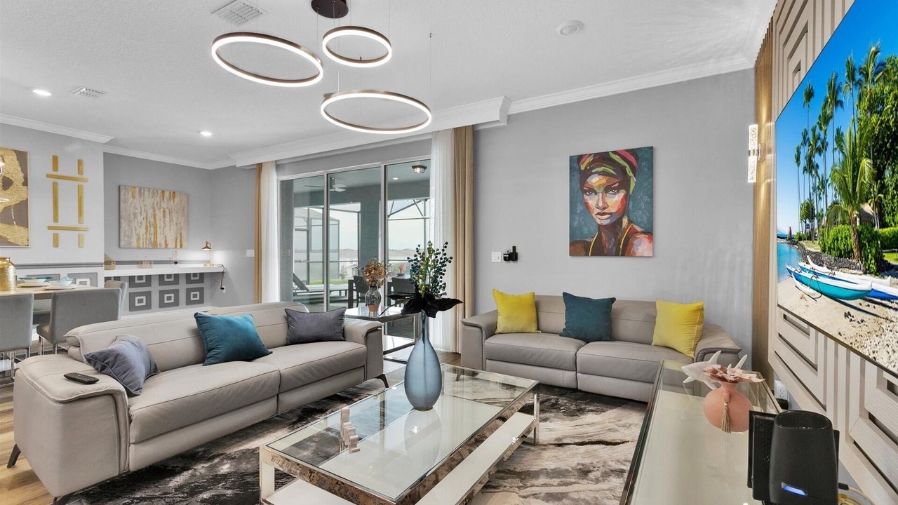 Photo of Livingroom in Bay Lake