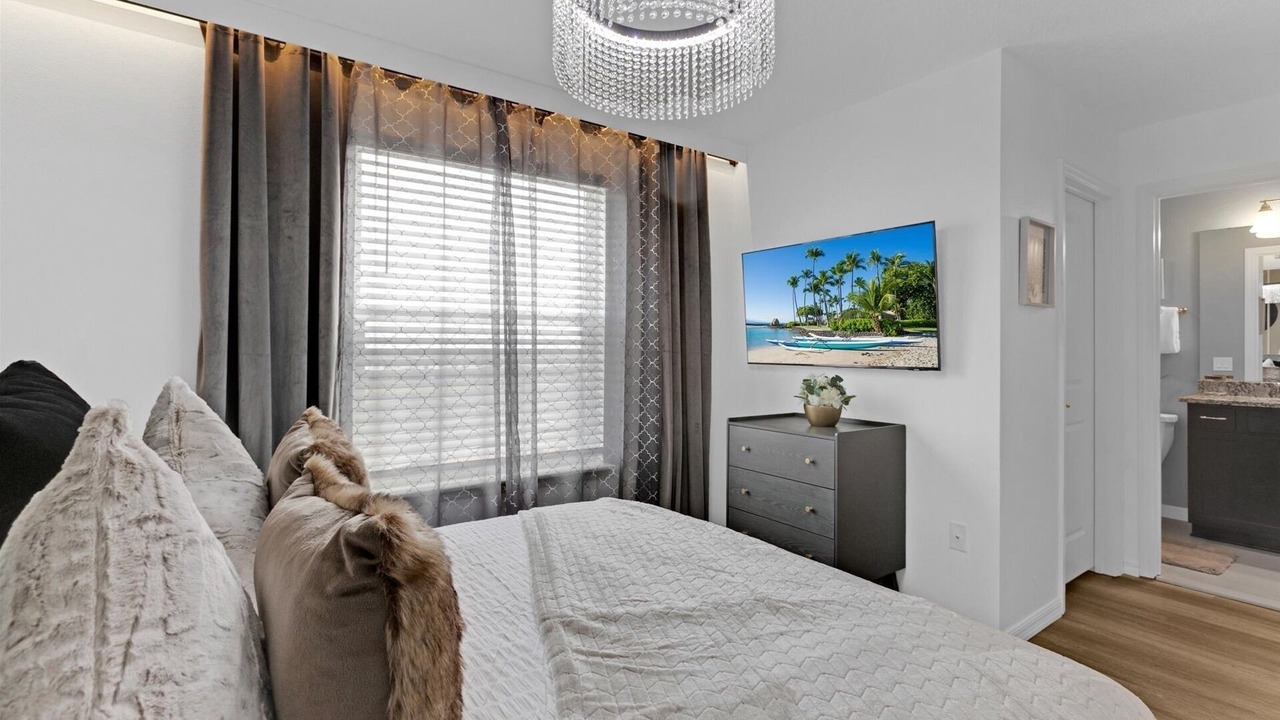 Photo of Bedroom in Bay Lake