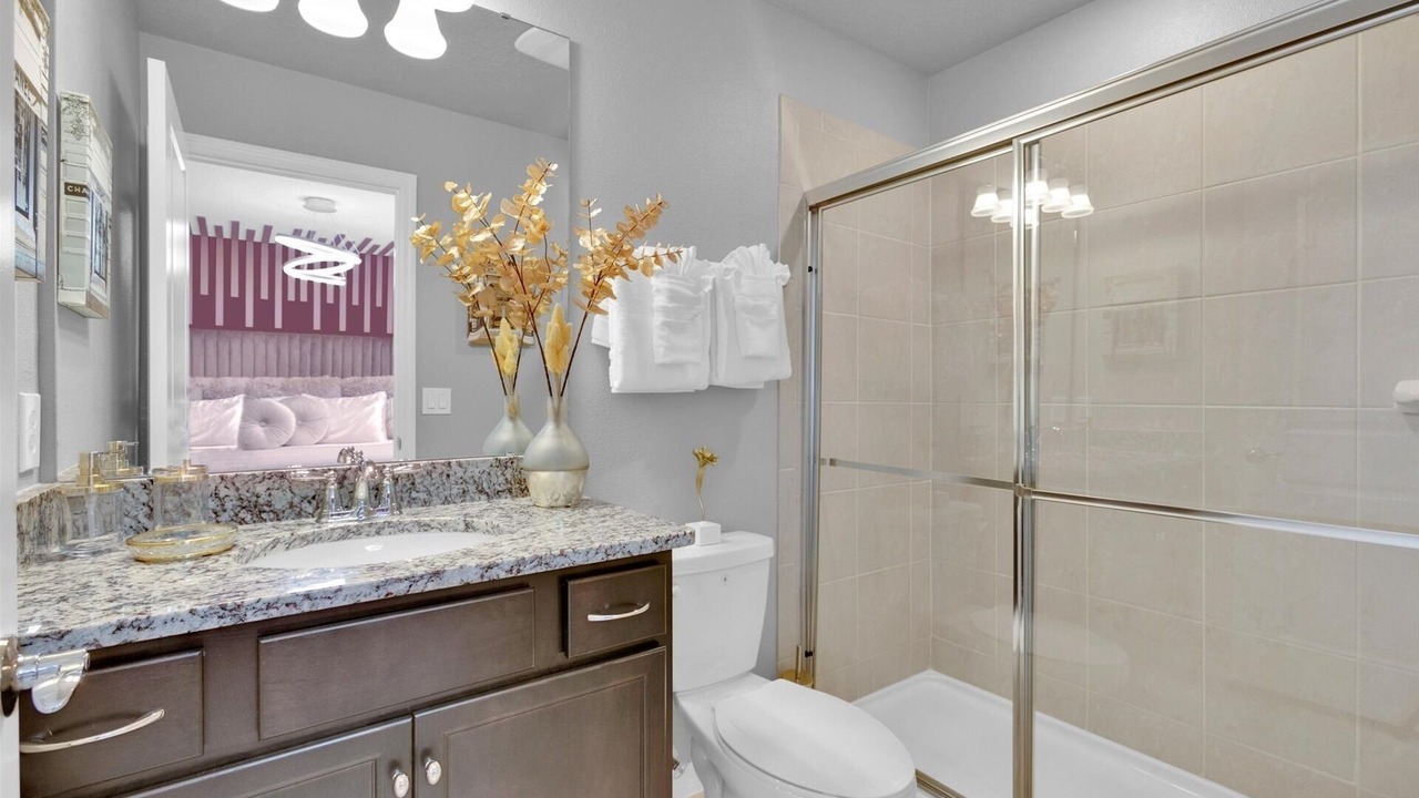 Photo of Bathroom in Bay Lake