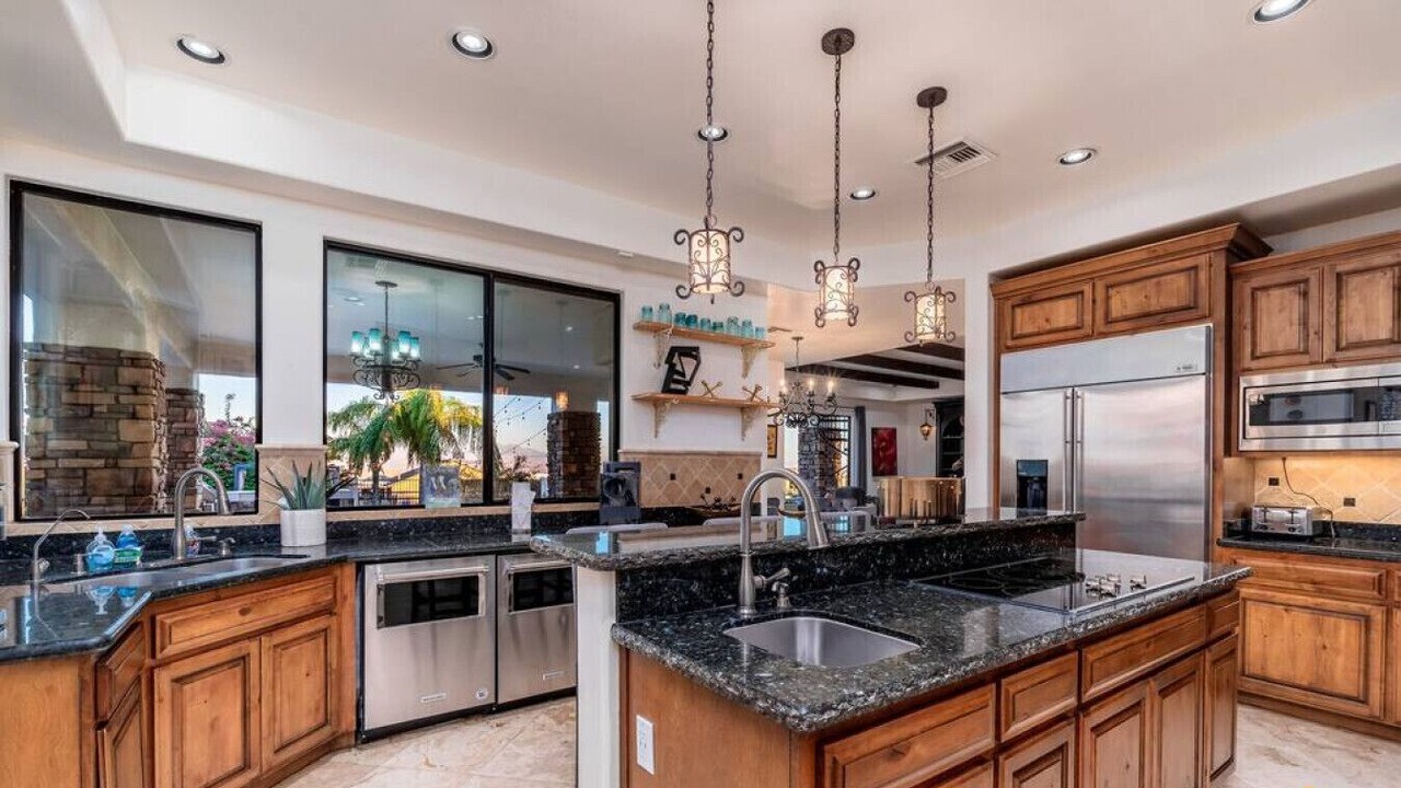 Photo of Kitchen in Rio Verde Foothills