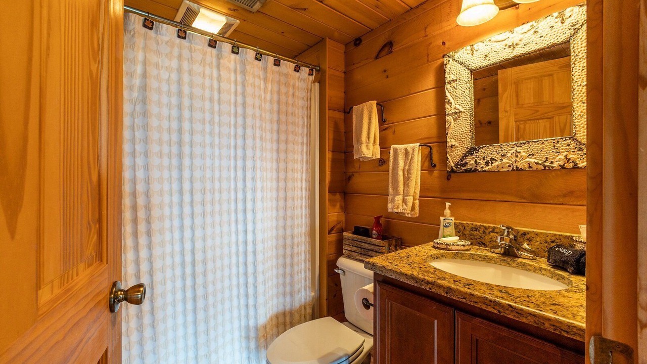 Photo of Bathroom in Bryson City