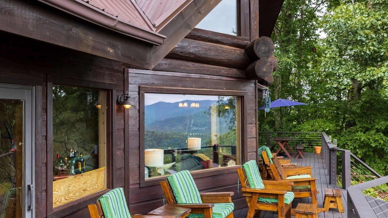 Photo of Patio Balcony in Bryson City