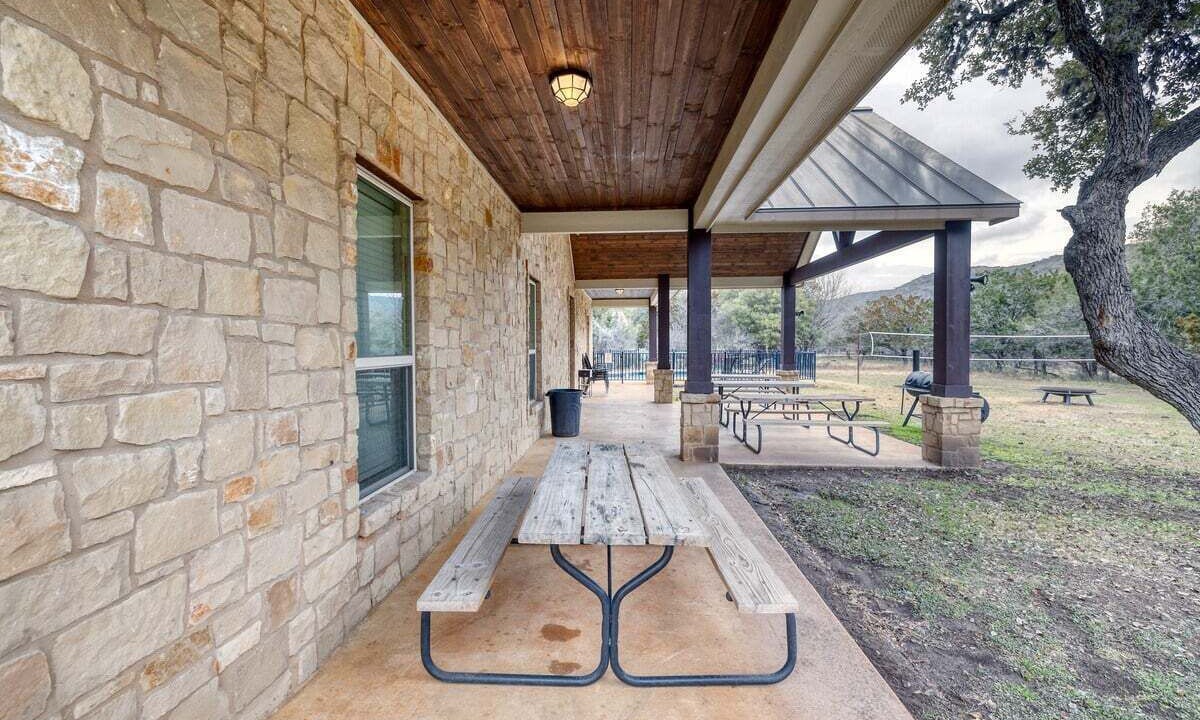 Photo of Outdoor in Concan