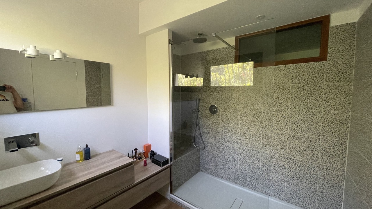 Photo of Bathroom in Chanot - Stade Velodrome
