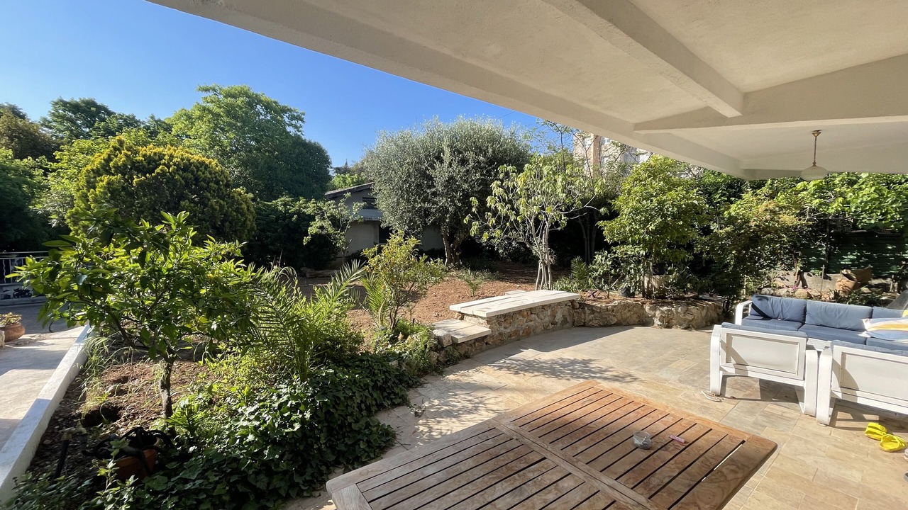 Photo of Patio Balcony in Chanot - Stade Velodrome