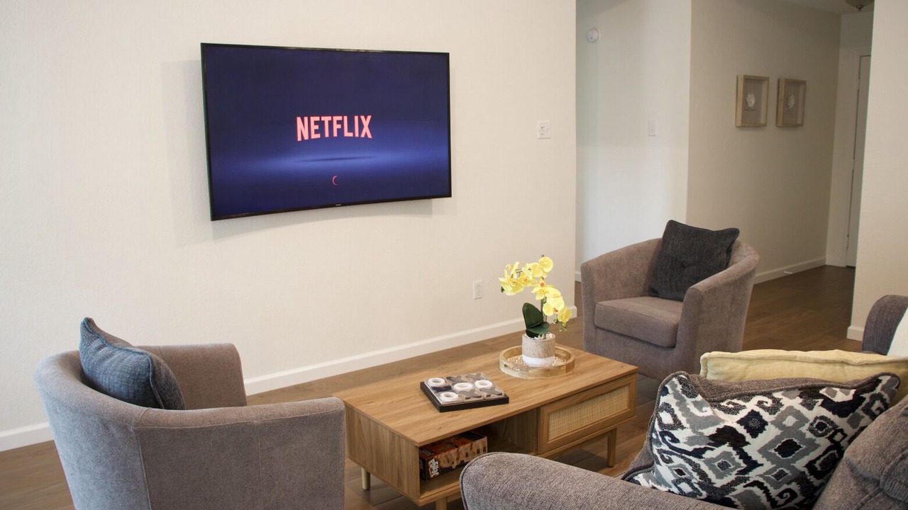 Photo of Livingroom in Euless