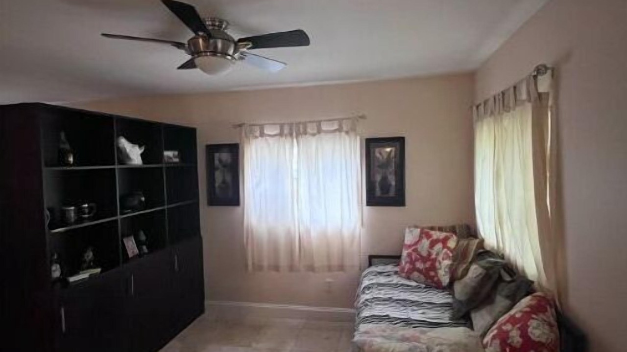 Photo of Livingroom in Jamestown
