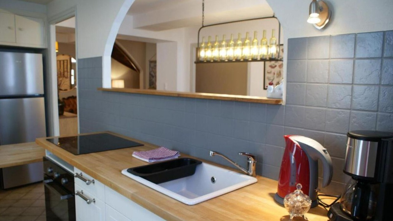 Photo of Kitchen in Volnay