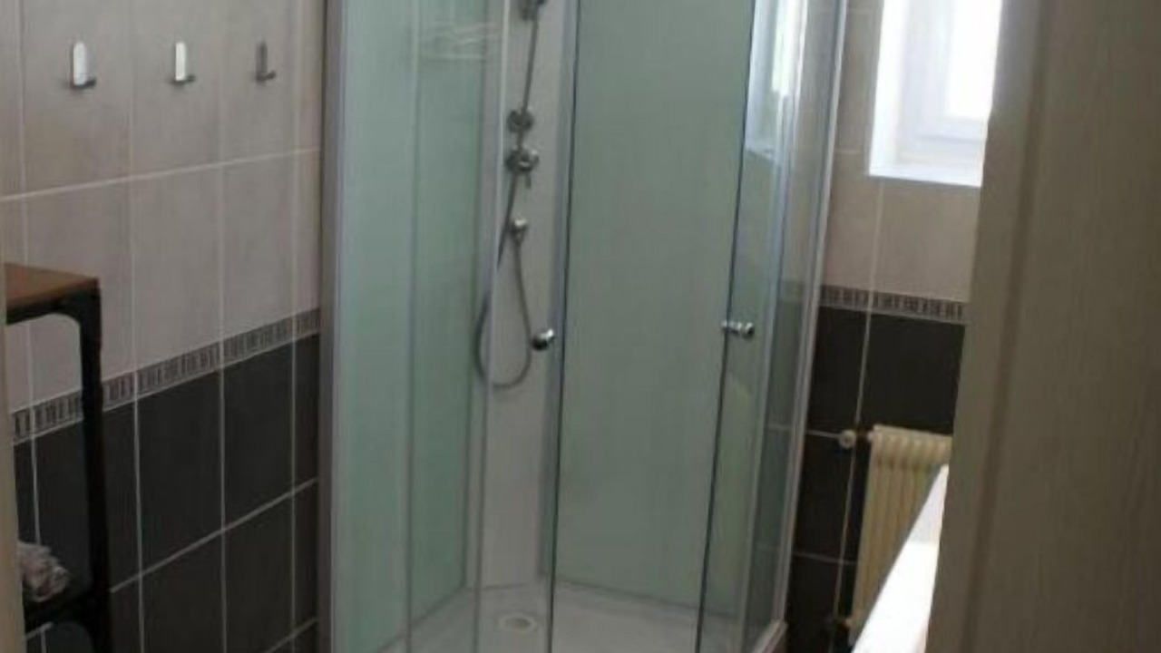 Photo of Bathroom in Volnay