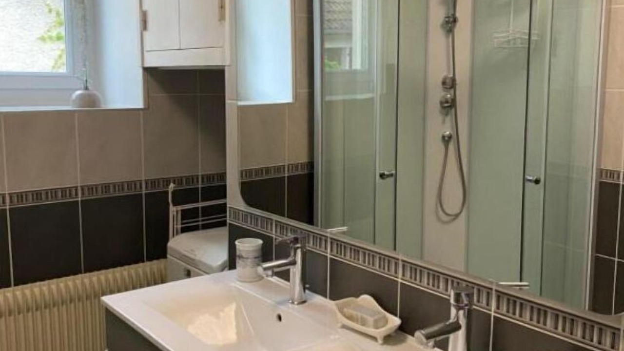 Photo of Bathroom in Volnay