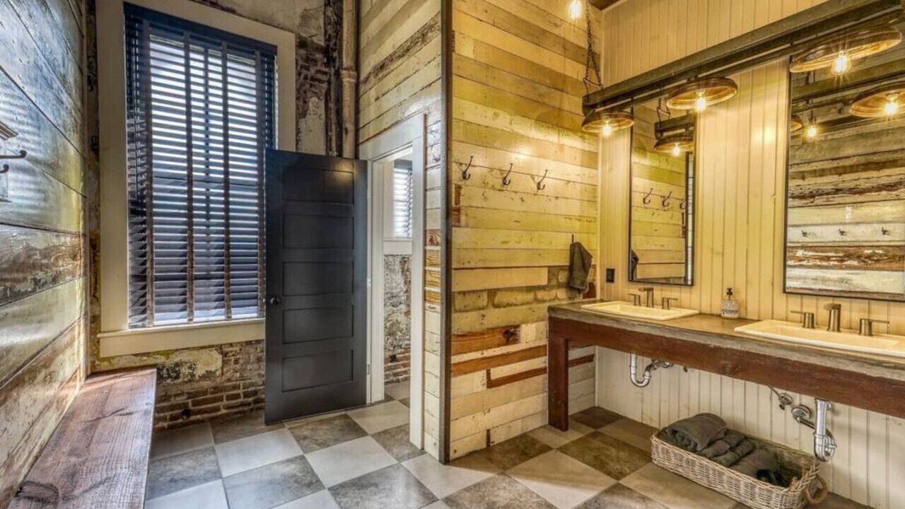 Photo of Bathroom in Brenham