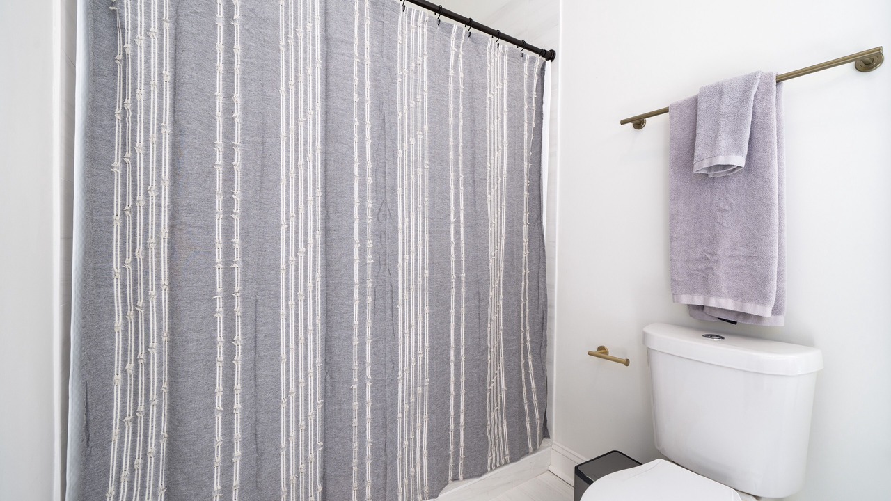 Photo of Bathroom in Crestline Heights