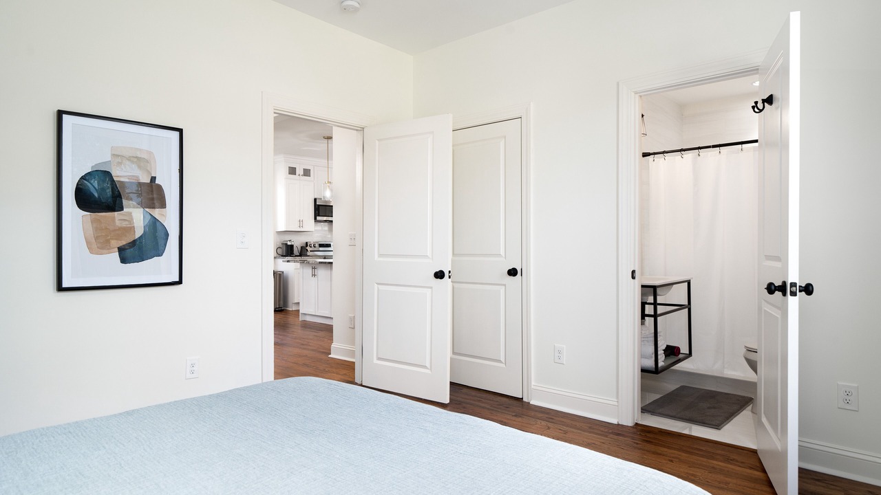 Photo of Bedroom in Crestline Heights